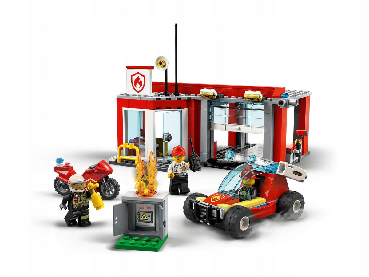 LEGO 77943 City - Remiza strażacka - zestaw startowy – zdjęcie 3